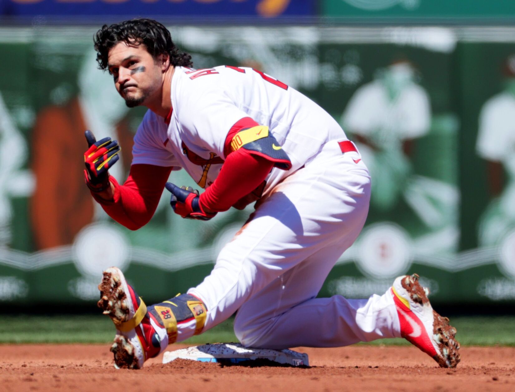 Cardinals 6, Pirates 2